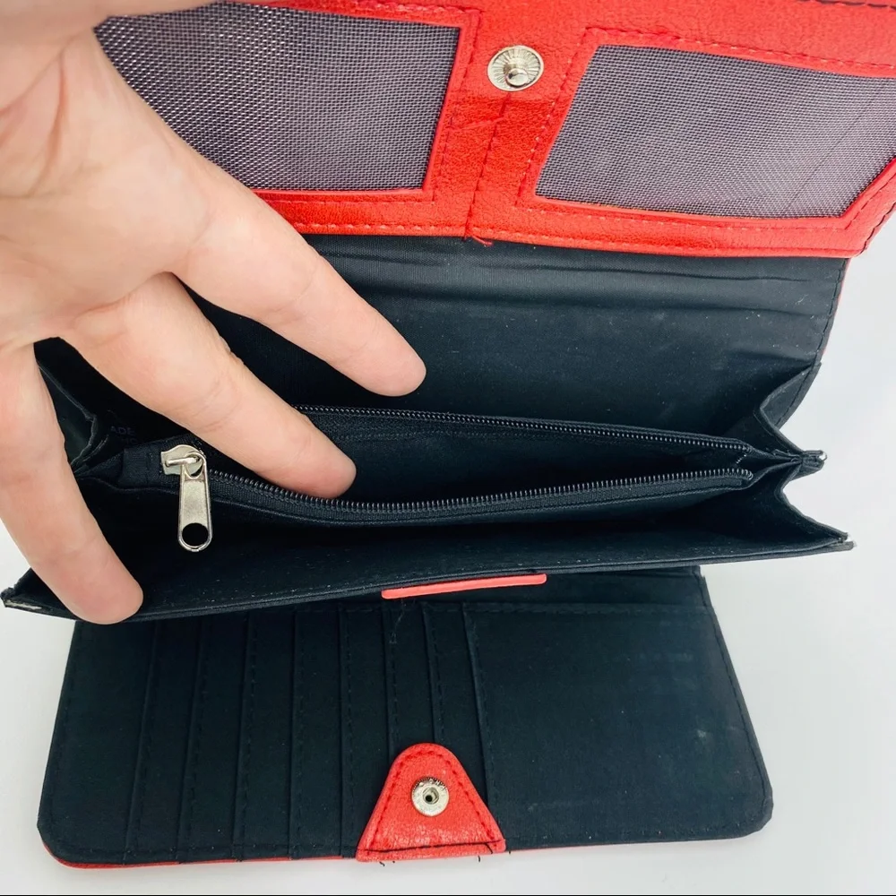 Tahari‎ Red Faux Leather Trifold Wallet RFID Identity Protect Snap Closure